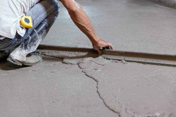Best Concrete Sidewalk Installation in Mford, IL